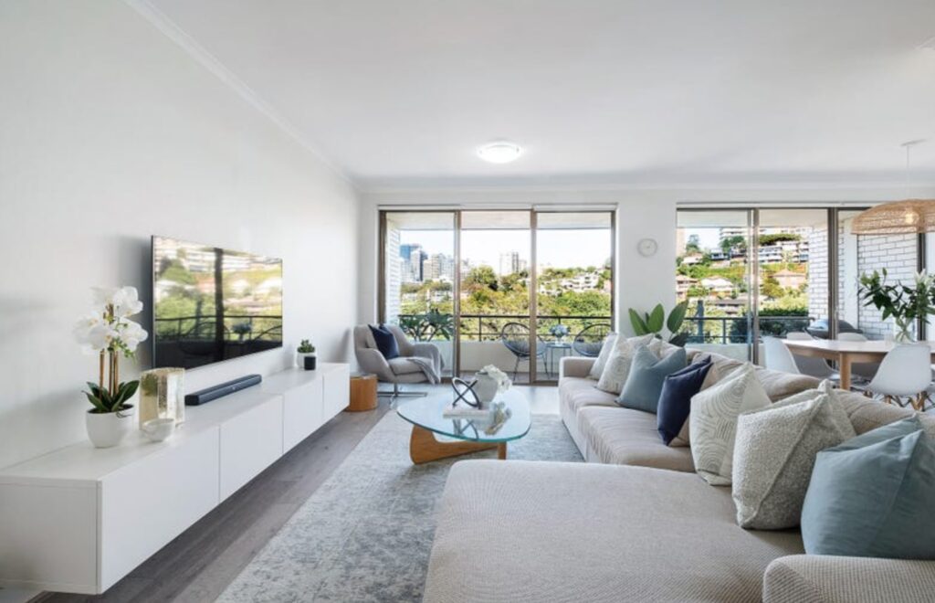 garden apartment skyline views neutral bay