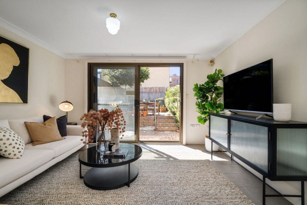 Park Road, Sydenham, NSW 2044